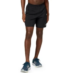 New Balance Accelerate 7 Inch Shorts Herren Laufhose Schwarz